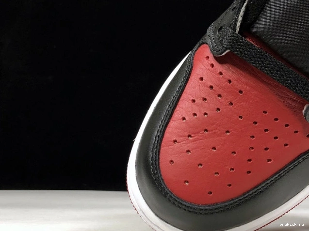 Chep Onekick High 1 Banned OG 555088-001 Air Retro Jordan 0817